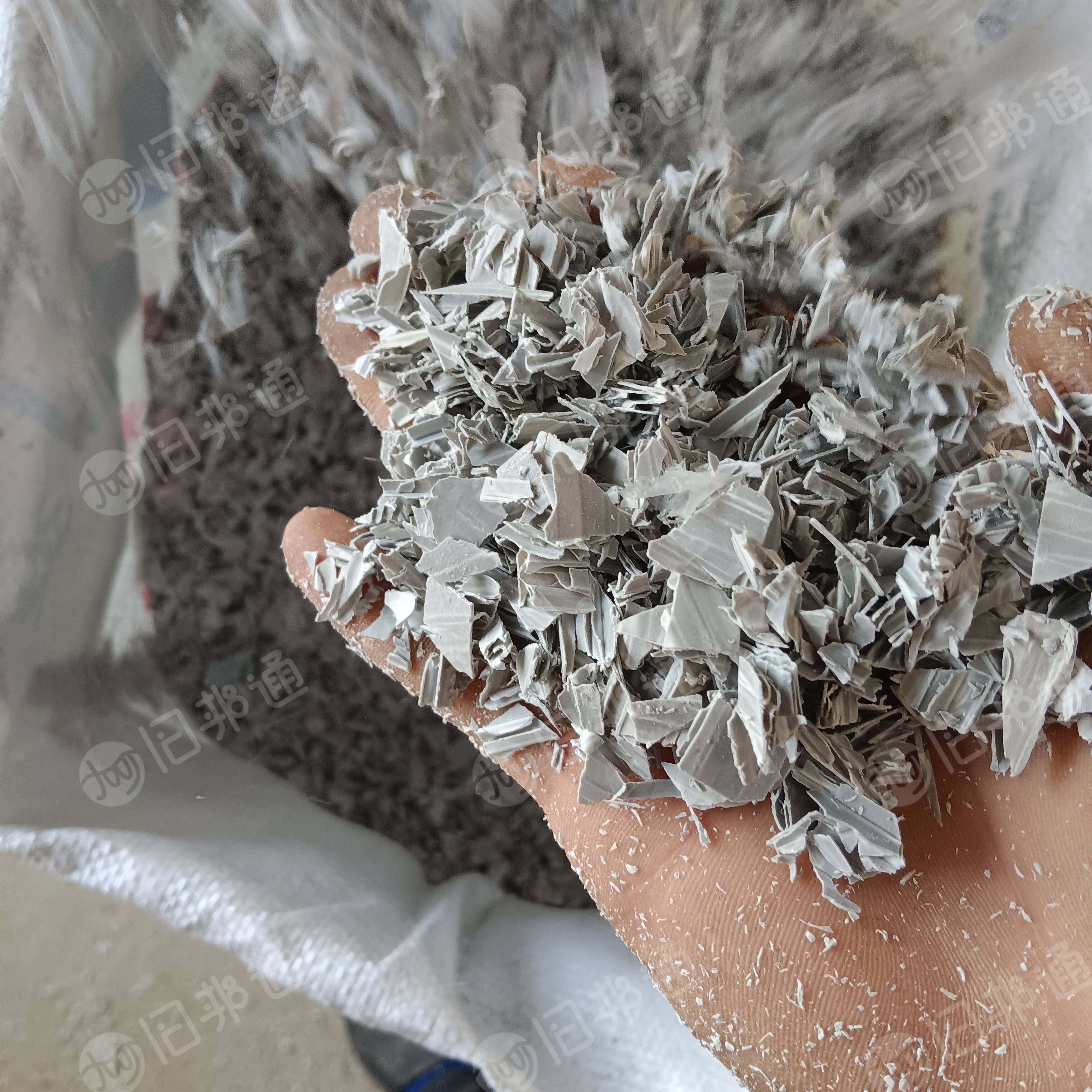 出售灰色pp空心板粉碎料