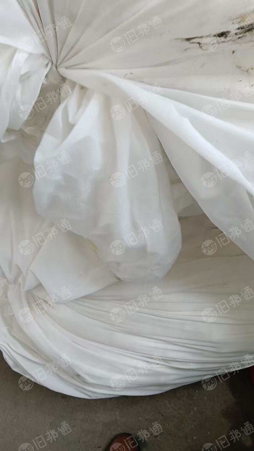 长期出售白色的纯尼龙废布，尼龙边角料，尼龙丝