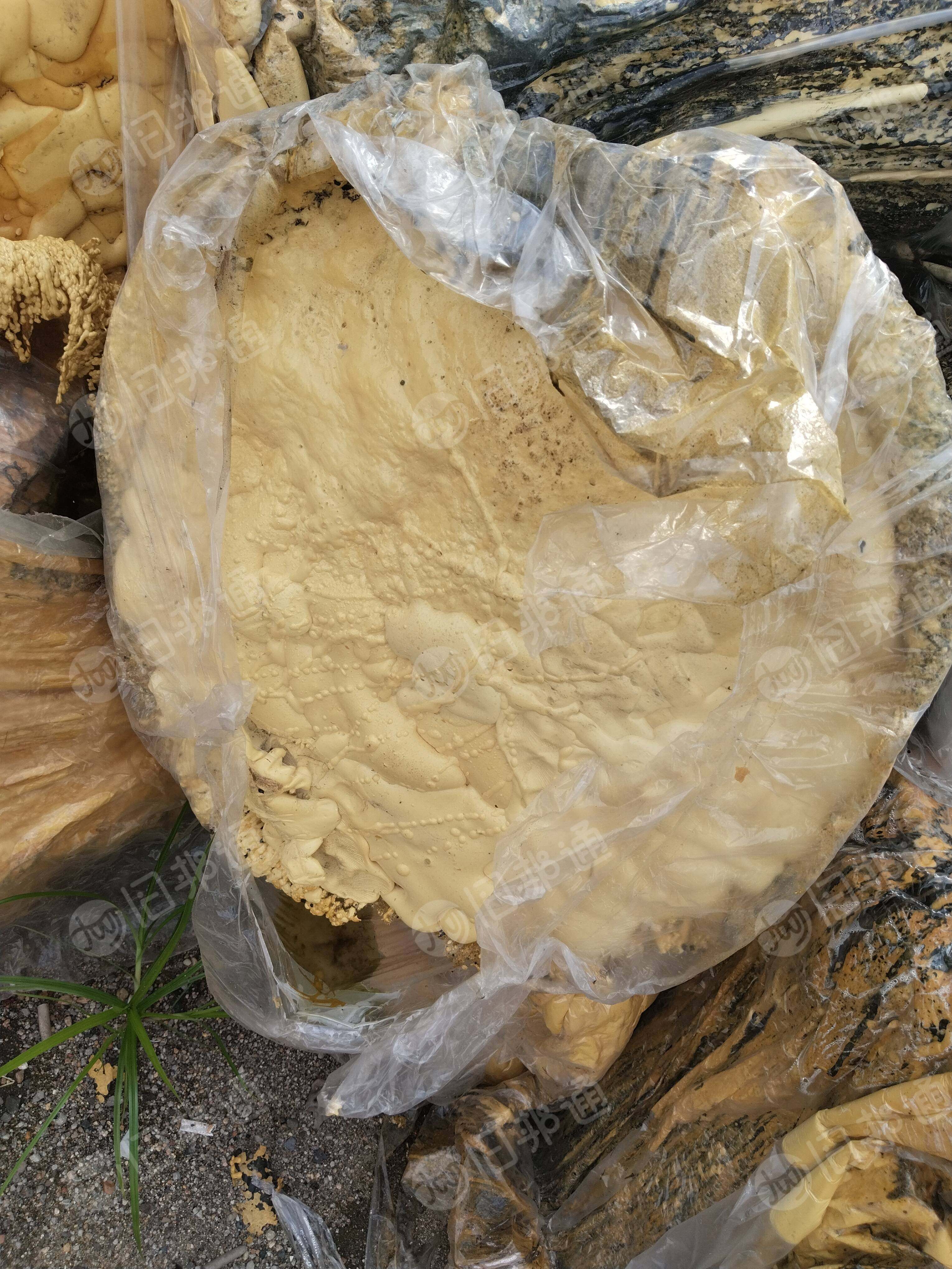 出售pu鞋底  胶底  Eva鞋底  pu块头等各种废料