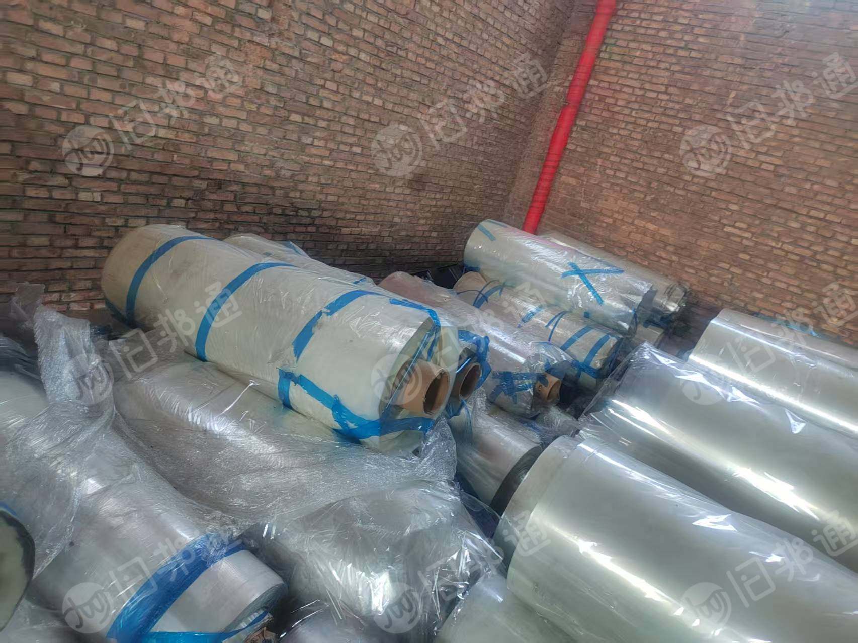 大量出售透明PET卷筒膜，1.5米和1.9米，厚度2.5丝的，二次利用料