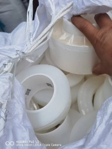 大量出售PE高压胶水膜