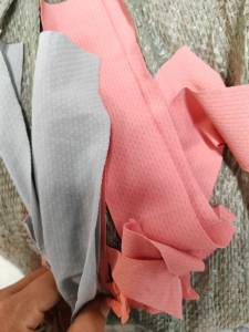 长期出售氨纶废布，氨纶边角料，氨纶造粒布，白色，浅三色，黑色，老色都有