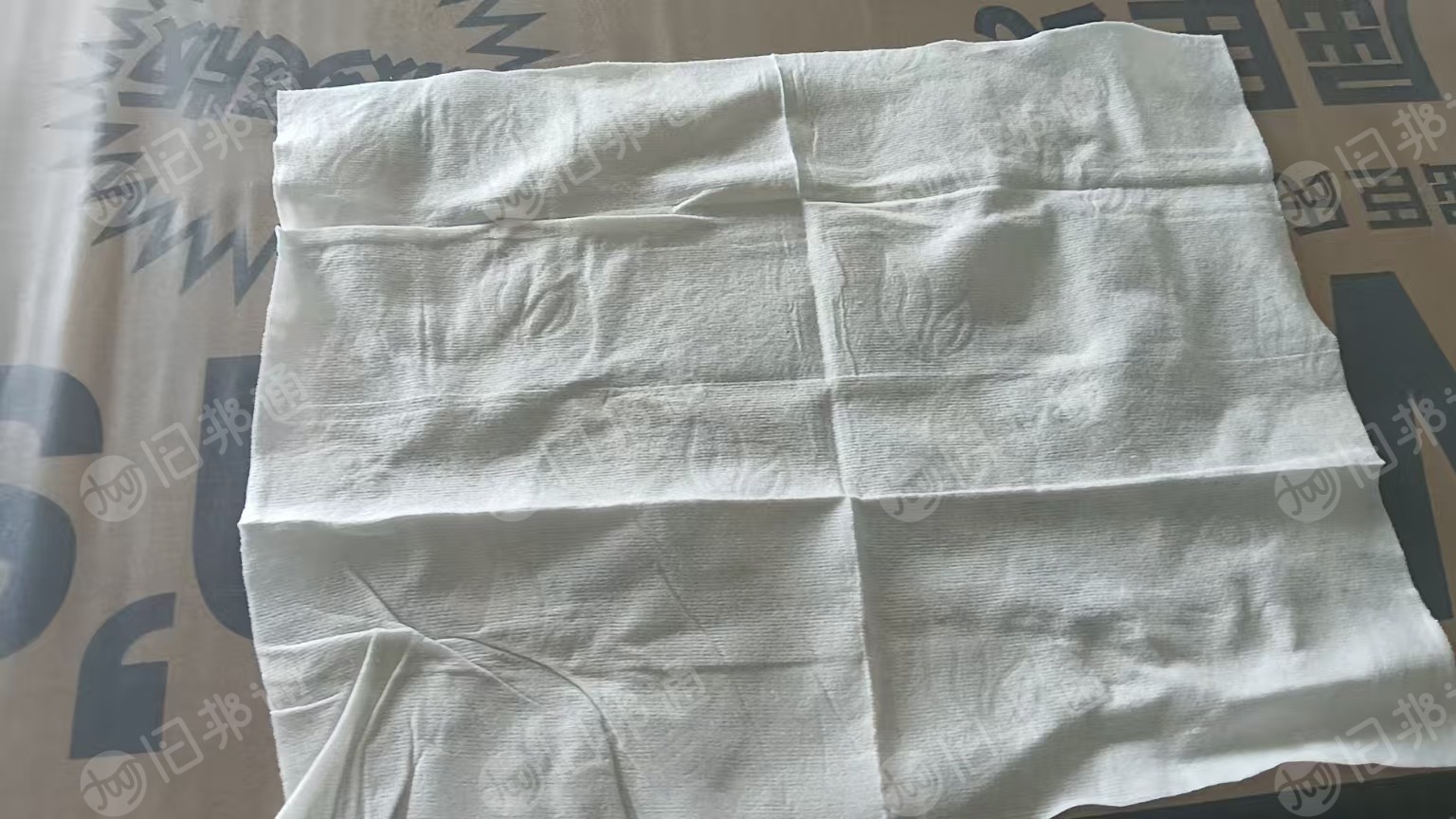 长期出售湿巾下脚料，涤纶无纺布边角料，涤纶无纺布，干的，含水的都有，现货20来吨，可造粒用