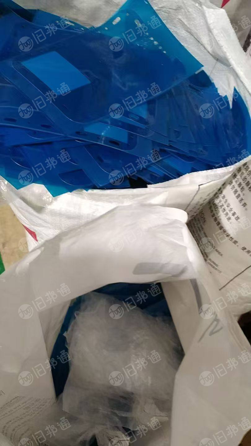 长期出售模切厂电子厂下来的pet膜，有胶无胶都有