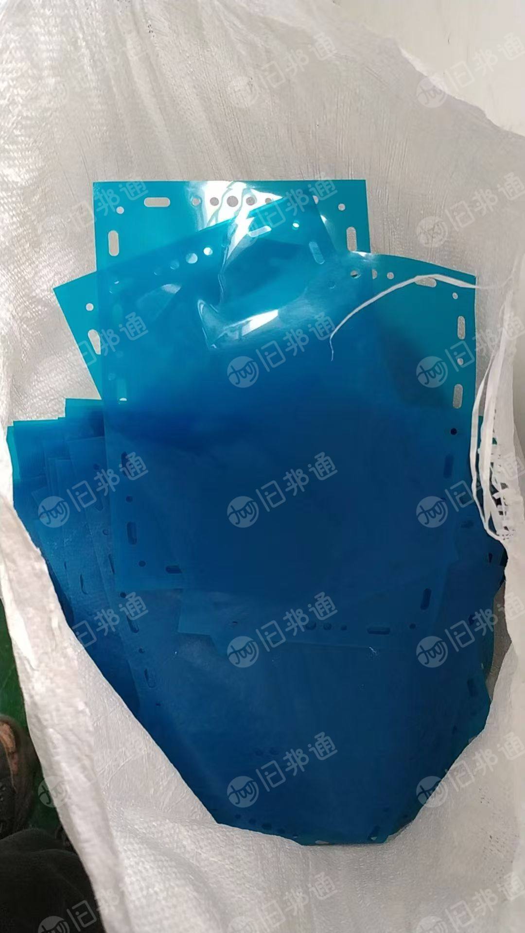 长期出售模切厂电子厂下来的pet膜，有胶无胶都有