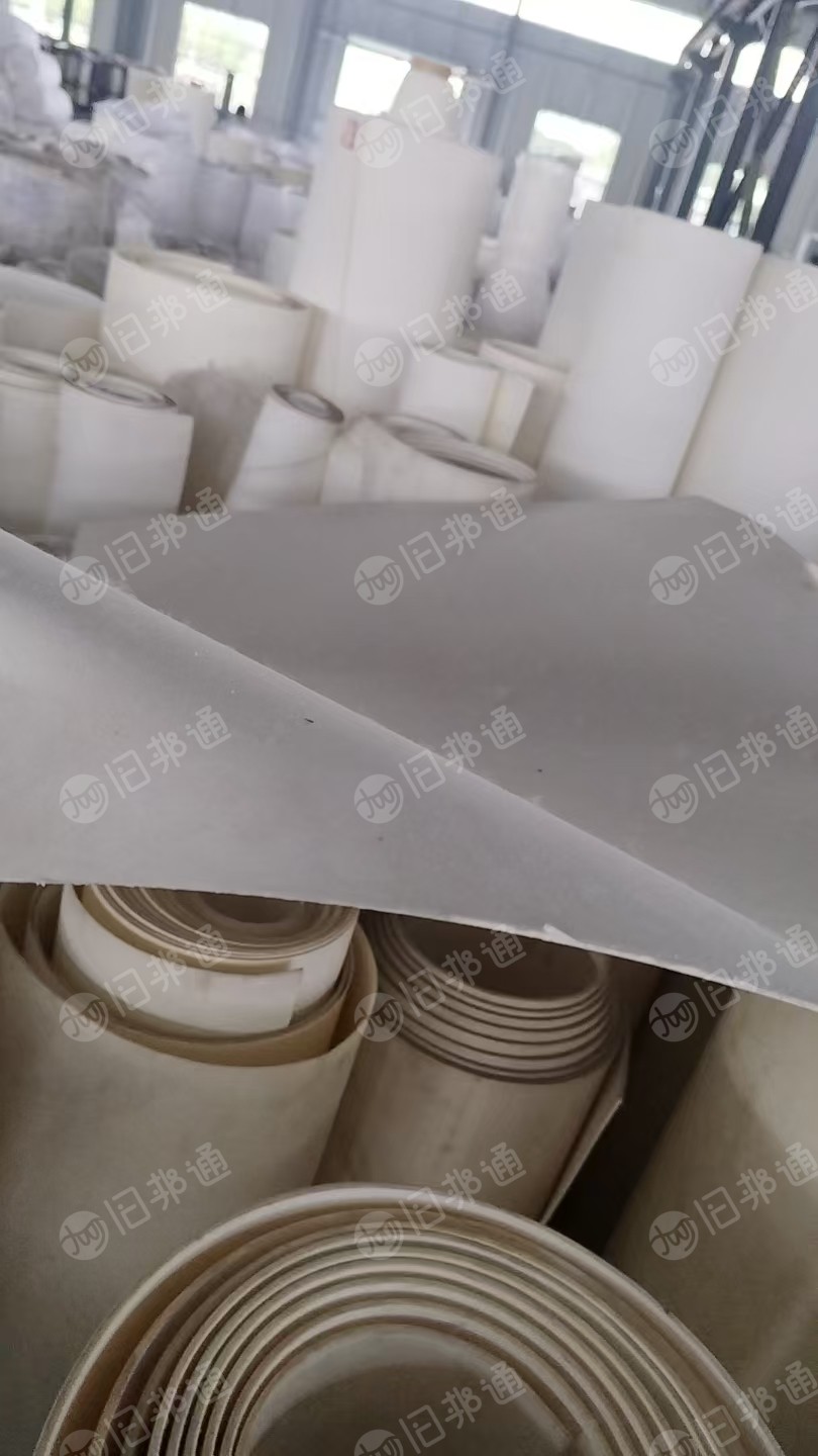 长期出售涤纶革基布，有加胶，月供5吨，在河南商丘