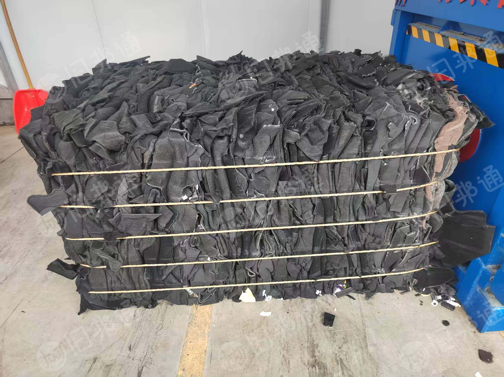 长期出售轮罩边角料，eva复合pet，单双面，现货30吨，在河北保定