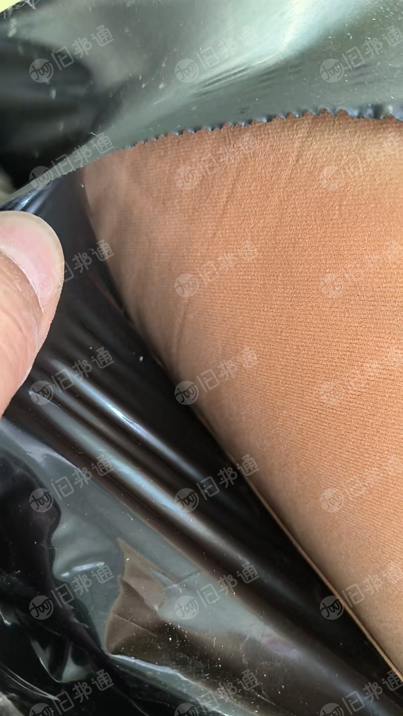 出售一批库存布，纯涤纶的，现货4-5吨，在安徽阜阳