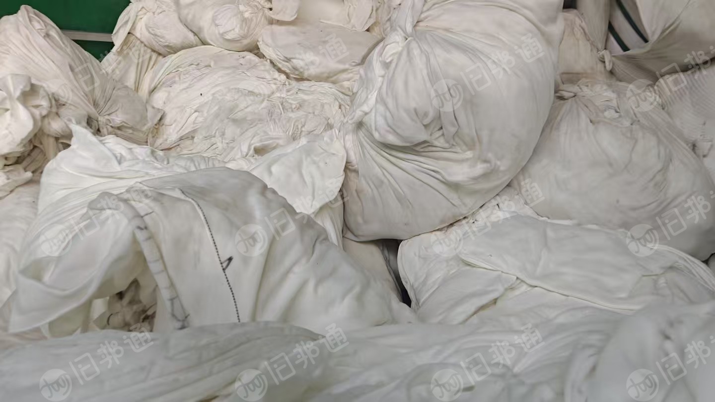 长期出售各种擦机布，包装布，棉布，涤沦布，和一切面料，各种大小的棉布，在浙江嘉兴桐乡
