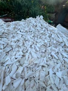 出售扣板破碎料，墙板破碎料， 大管破碎料， 小管破碎料