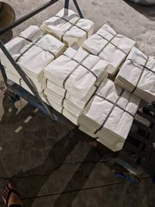 长期求购不锈钢衬纸开片料，规格30*36cm，5.6公斤一捆