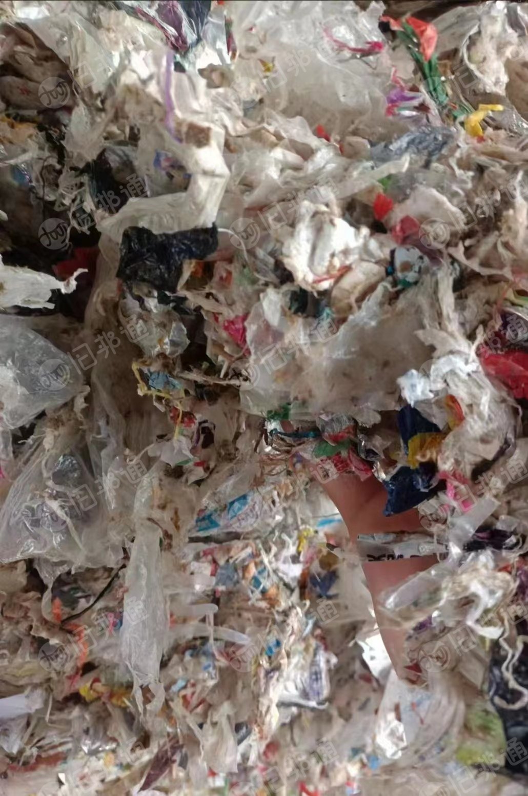 出售废塑料，杂膜破碎料，月供500吨