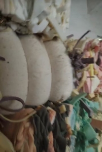 长期出售家具厂下来的海绵边角料，杂色海绵，废海绵，货在江苏苏州