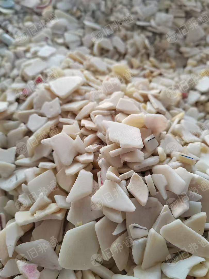 出售褪漆米黄ABS破碎料，冲击15左右，
