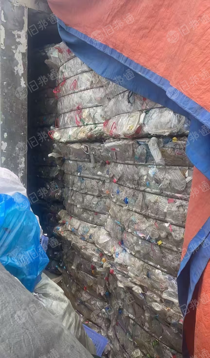 长期出售瓶砖，聚酯瓶砖，白乙压块，花乙压块，涂料桶压块