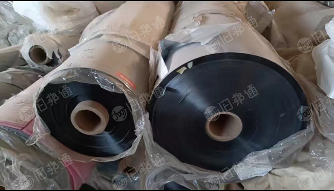 出售pet打绳料，pet冰箱膜，宽幅1.2-3，厚度4-5丝，现货30-40吨