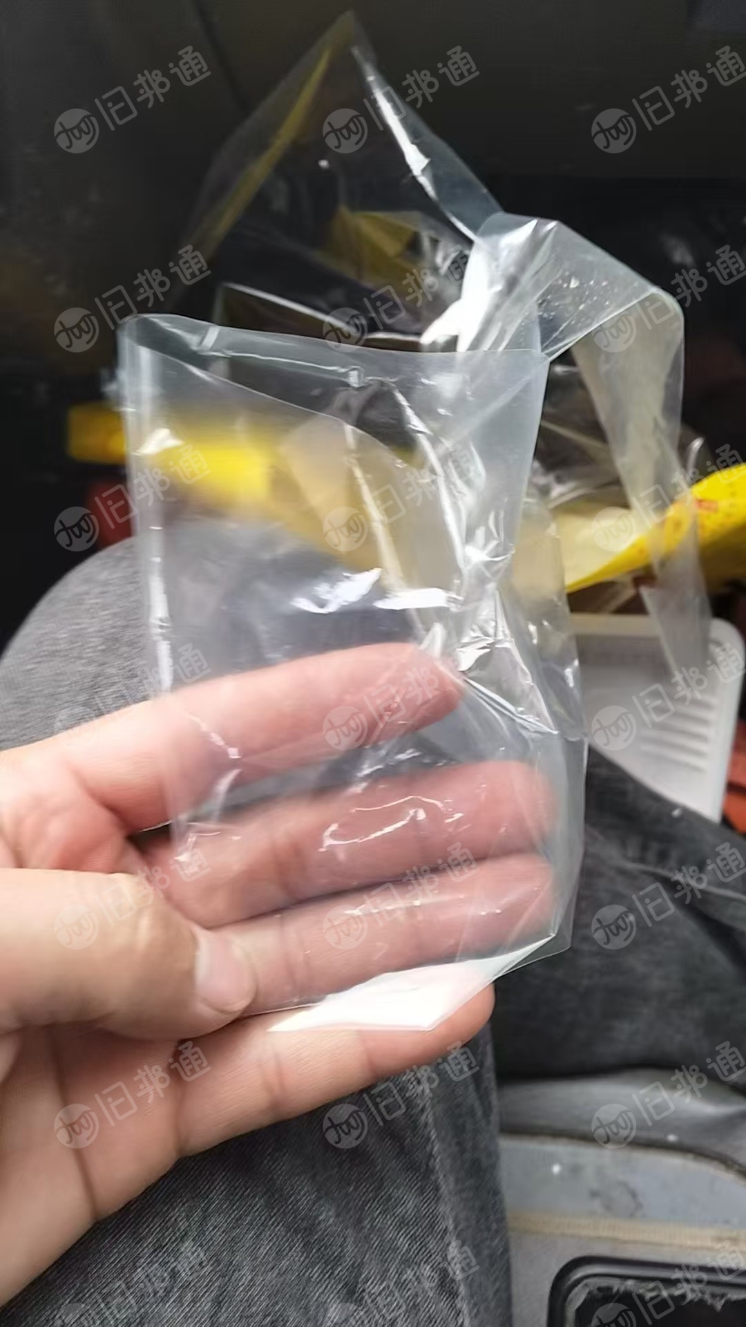 出售高压卷膜，刀口膜，约4吨，食品厂进货规格搞错了，便宜处理
