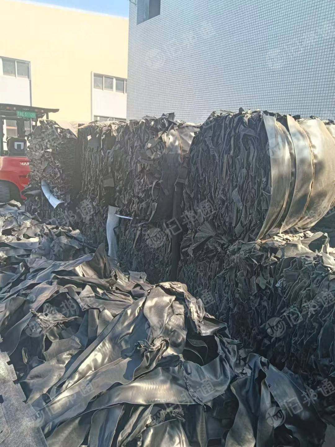 求购汽车内饰地毯，汽车内饰料