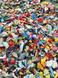 出售日杂清水漂PP破碎料