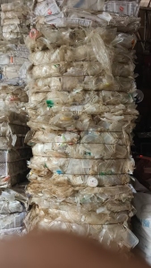 出售餐盒压块料，饭盒毛料，纯餐盒料，月供60吨