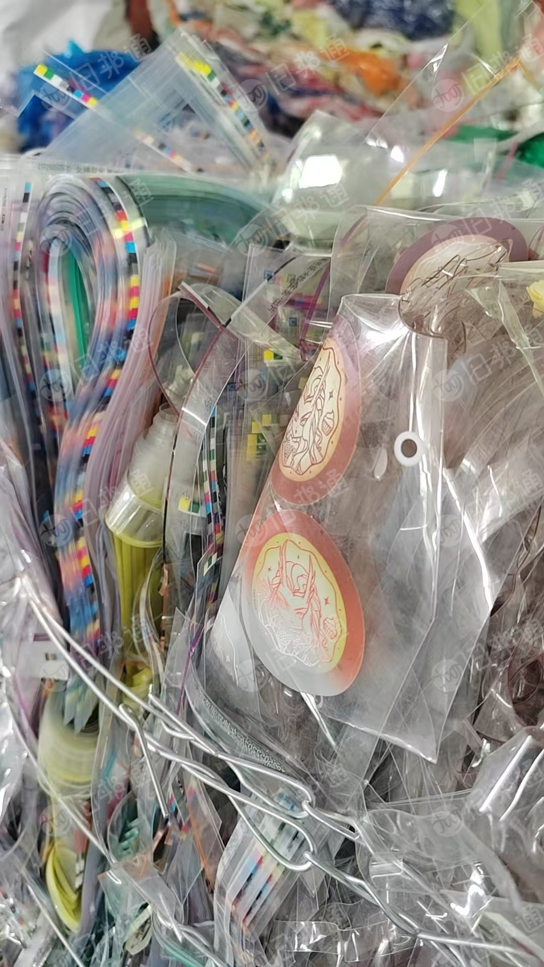 出售各种PET膜废料
