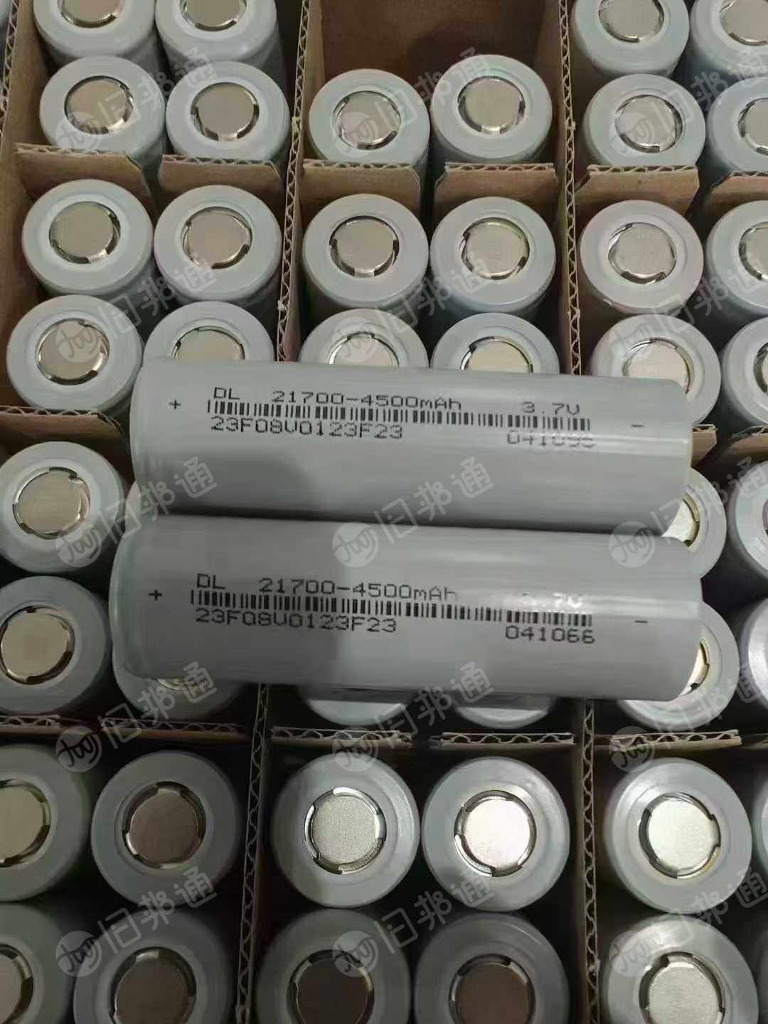 出售三元正极废料，电芯和电池统货