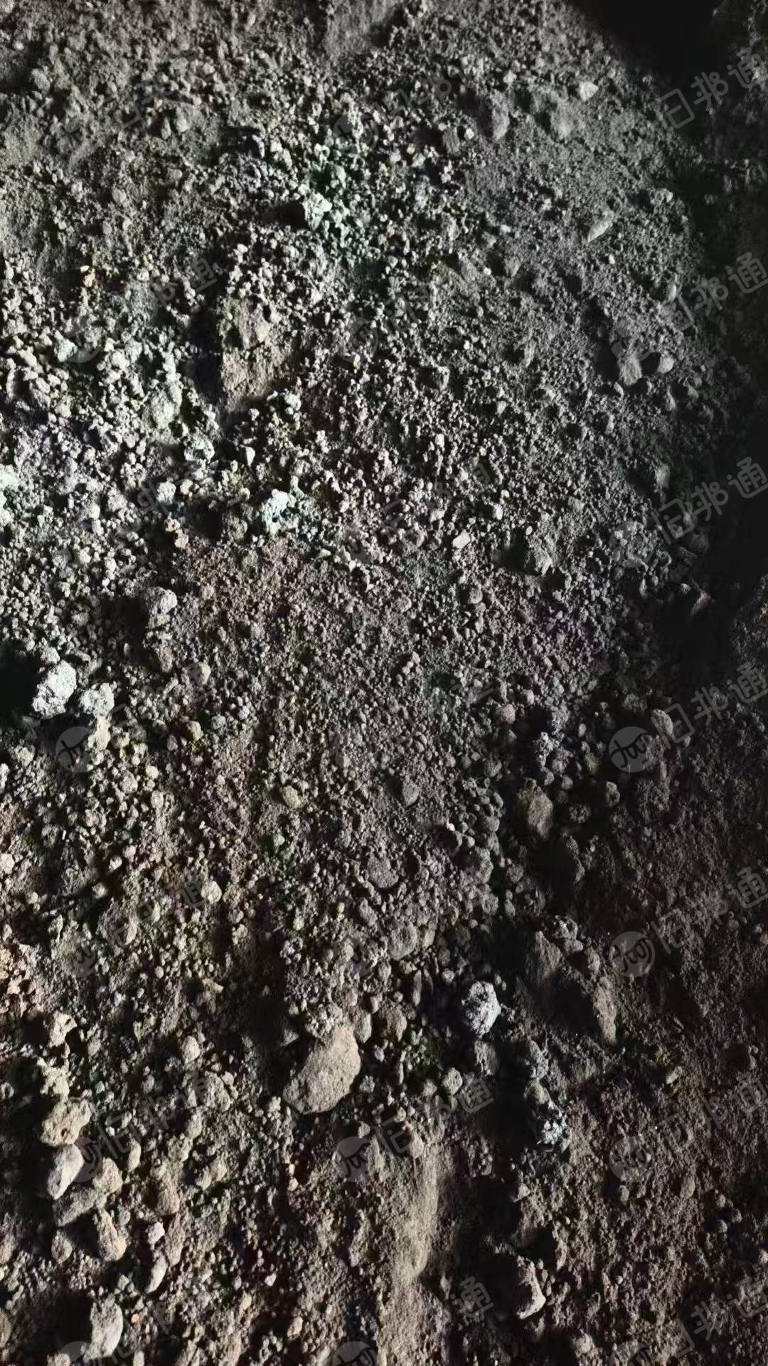出售电炉除尘灰,含锌13-15,水分不超15个,氯离子3左右