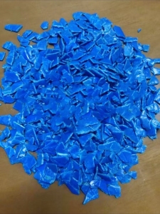 出售HDPE钢卷外包装皮破碎料,全漂分色好的,有宝钢,艳阳,港路的