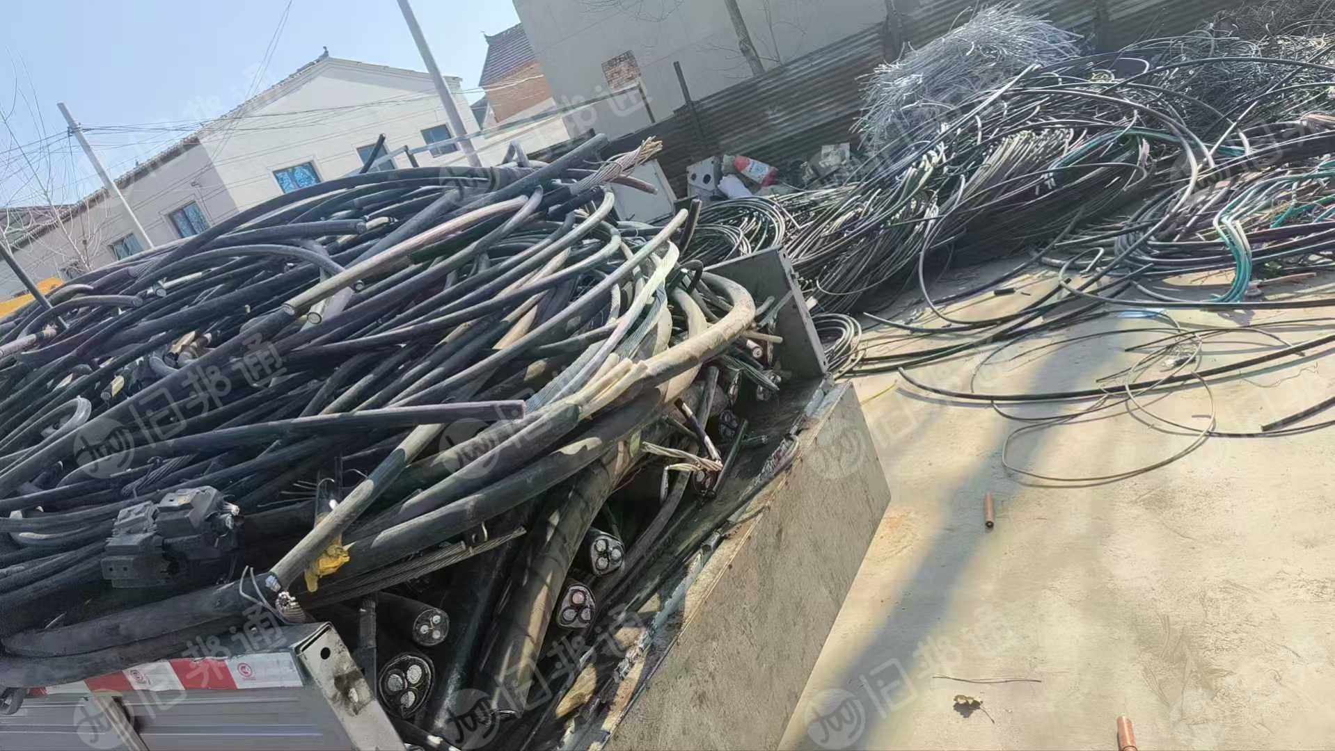 长期大量回收各种废旧电料,铜铝电缆线,断路器,交流接触器
