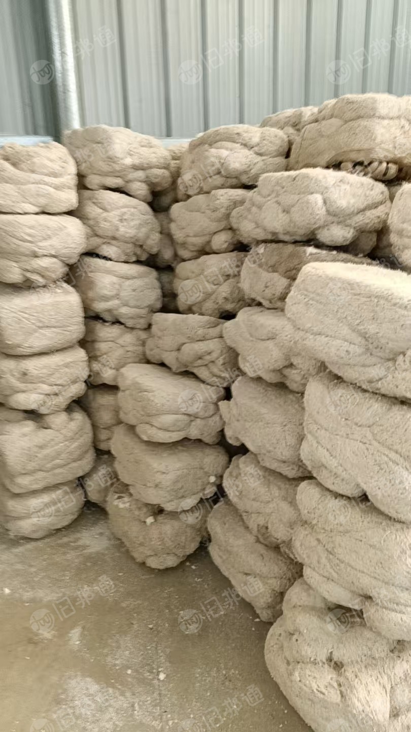 长期出售热熔块，现货8吨左右