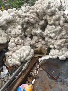 长期出售热熔块，社会料