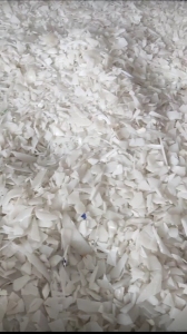 长期出售水洗大白乙破碎料,大白桶破碎料