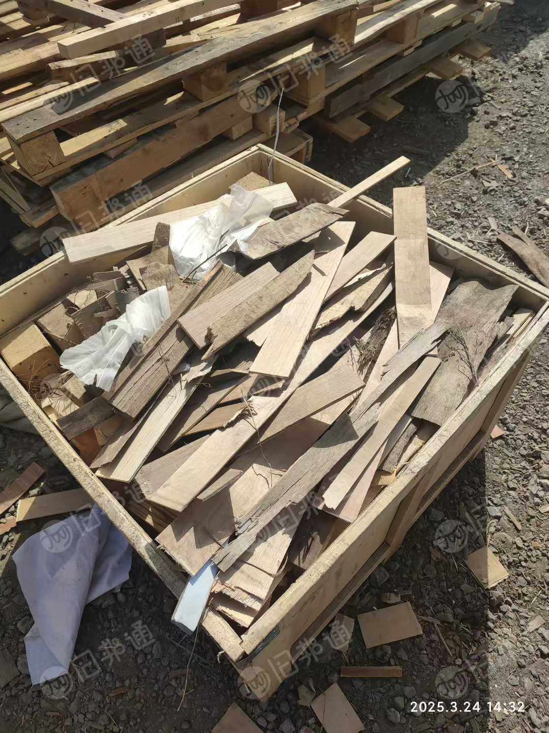 长期大量回收多层板下脚料，多层板废旧托盘