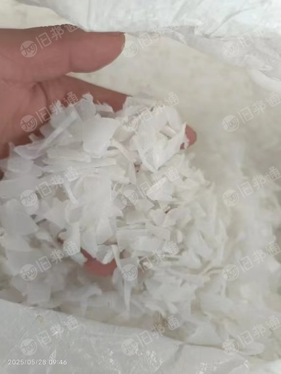 出售纯透析桶破碎料，ab桶破碎料，月供10多吨