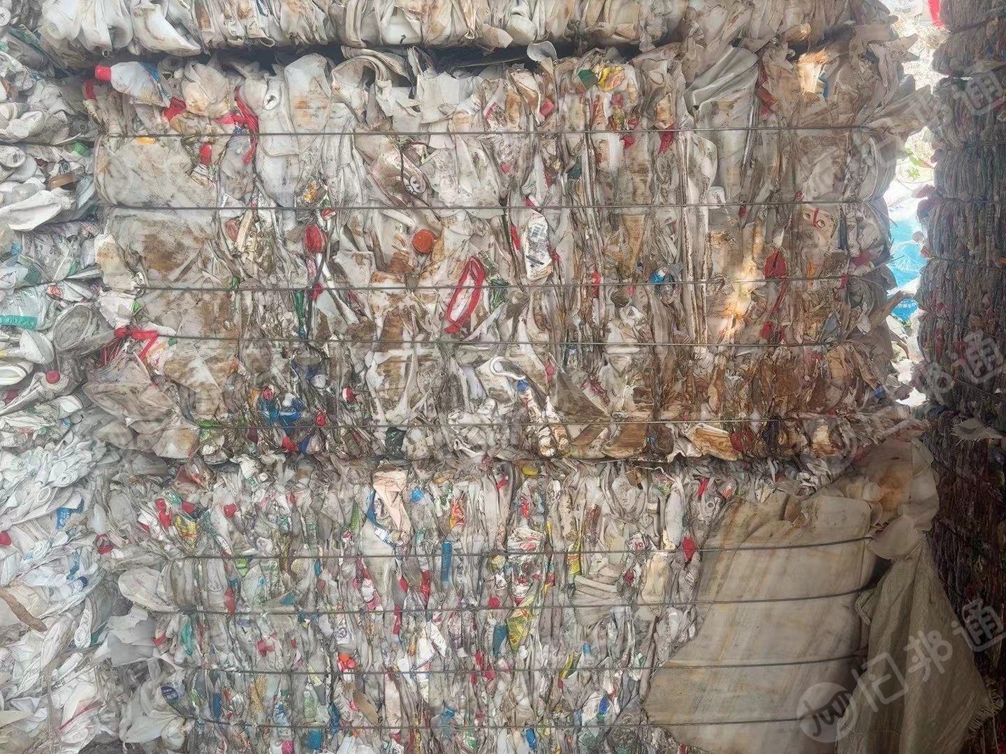 长期出售大白压块，小白压块