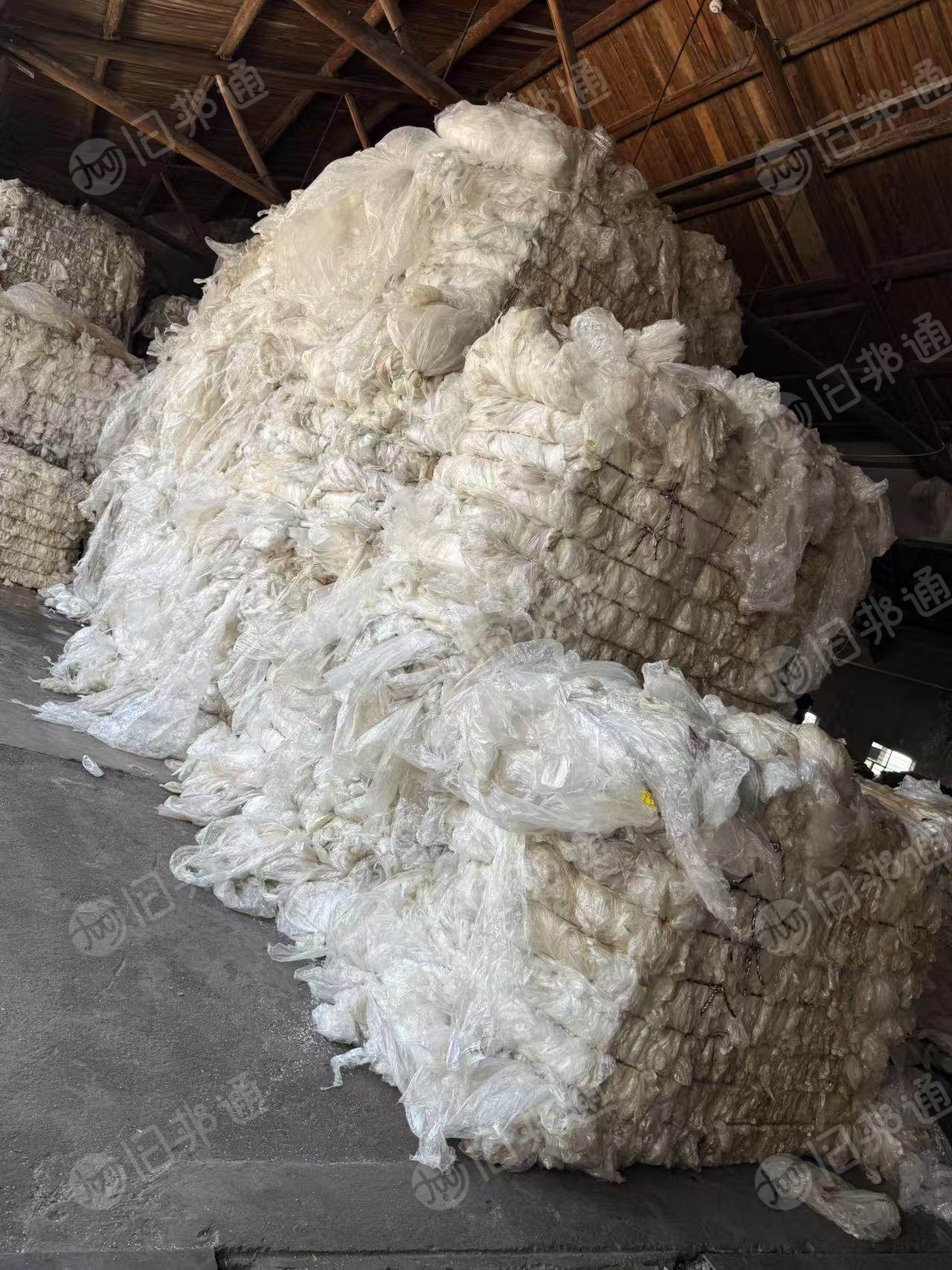 出售一级干造高压膜废料，缠绕膜占比75%，现货够车