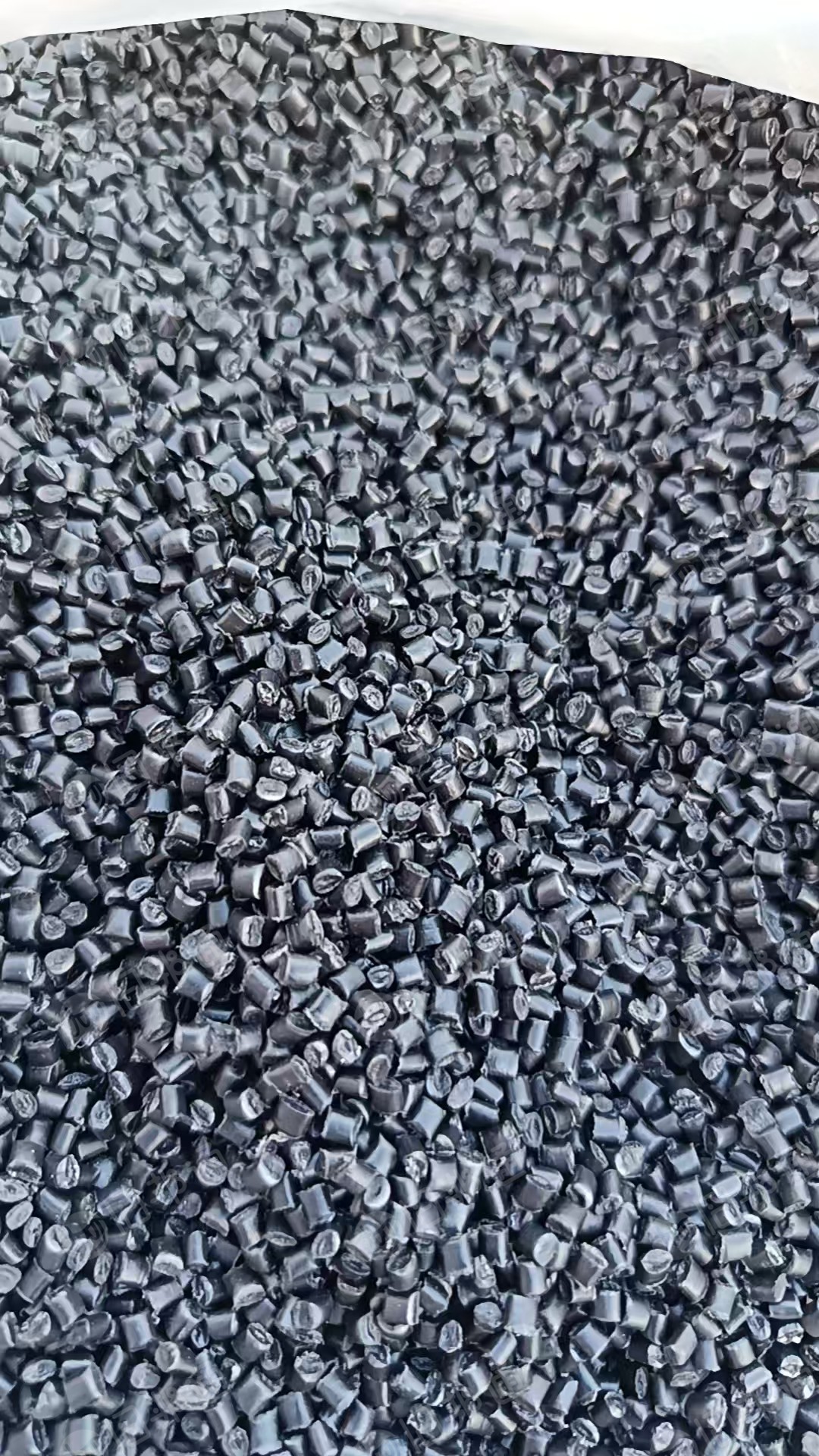 长期大量出售纯PP车头保险杠颗粒，冲击力20左右，溶脂15左右，灰份18左右