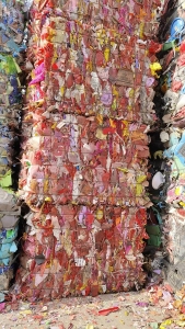 常年出售分色丙压块， 红蓝丙压块，黑丙压块，红丙压块