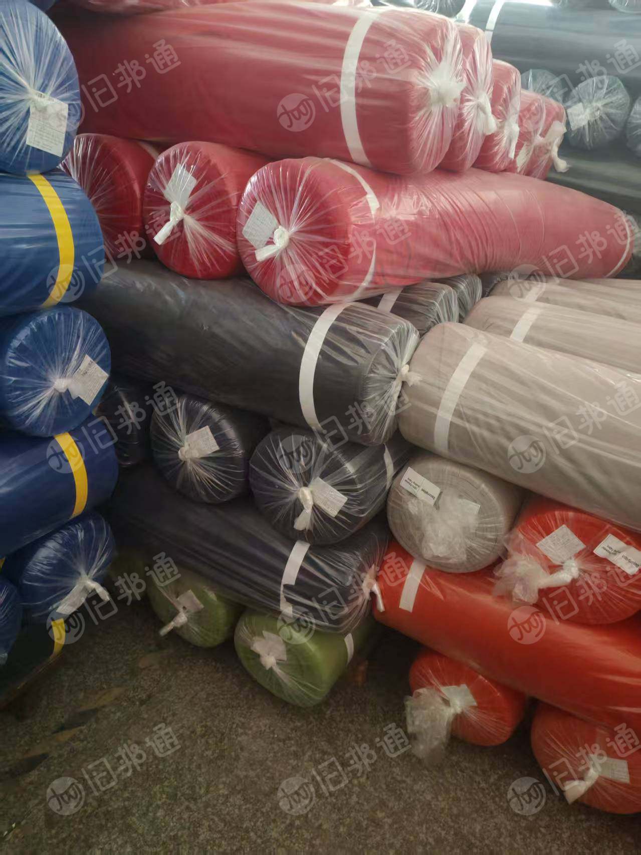 出售正品三级鸟眼布，库存布，处理布，服装库存布，现货有5吨左右，货在浙江绍兴