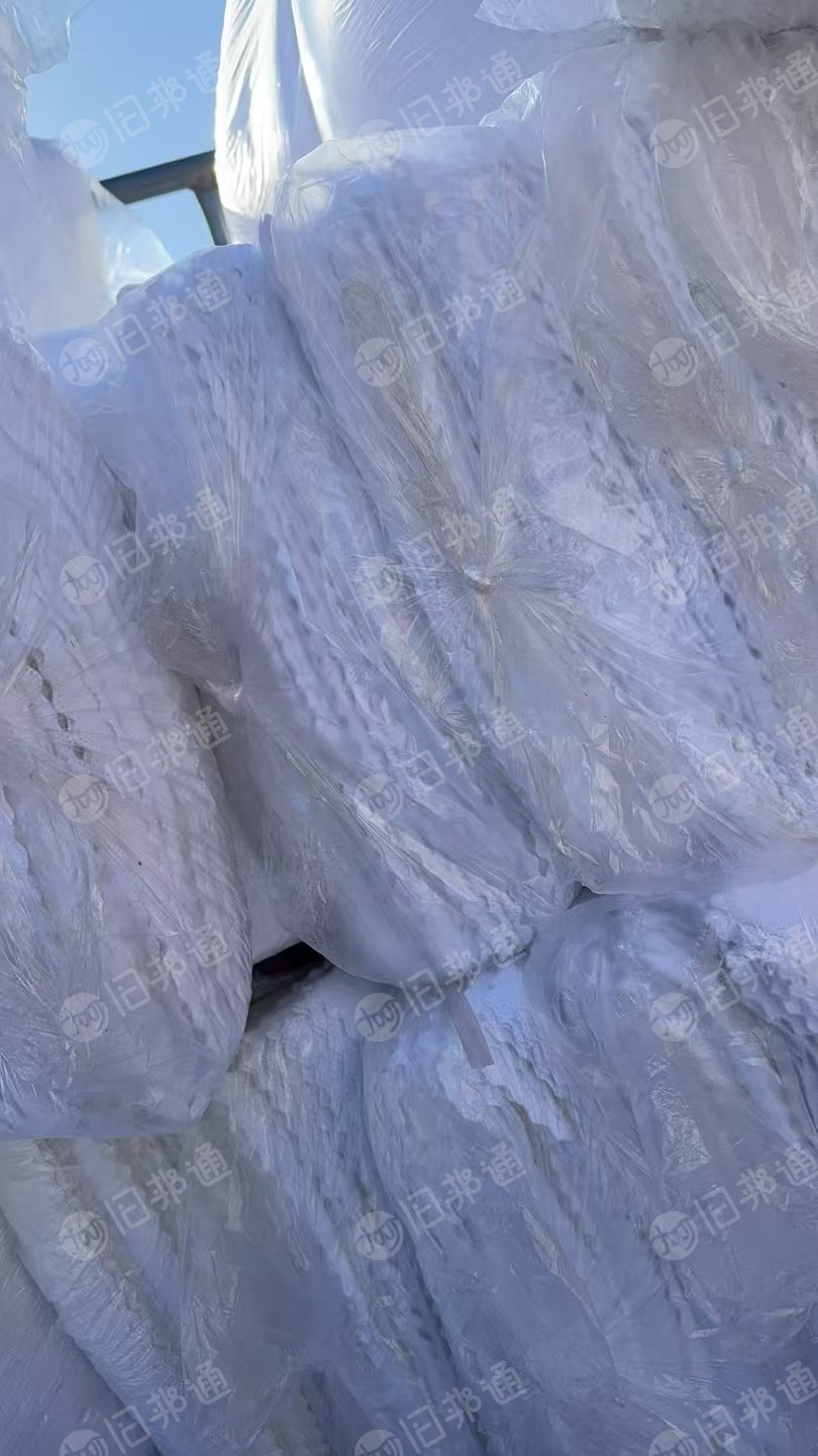 出售库存白色毛巾，涤纶毛巾，现货有18000条，货在河北保定