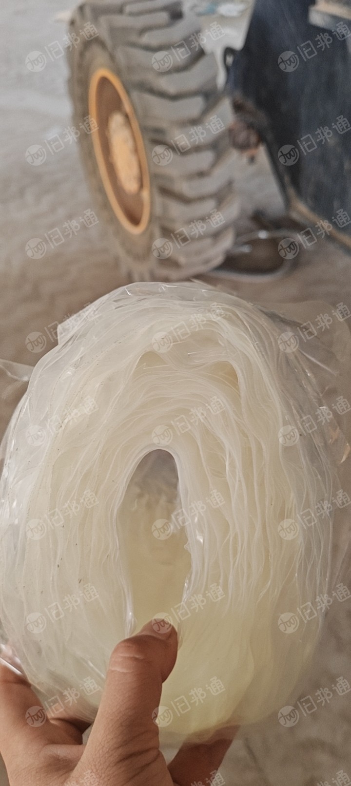 长期出售PET卷膜，带轻胶和不带胶的都有