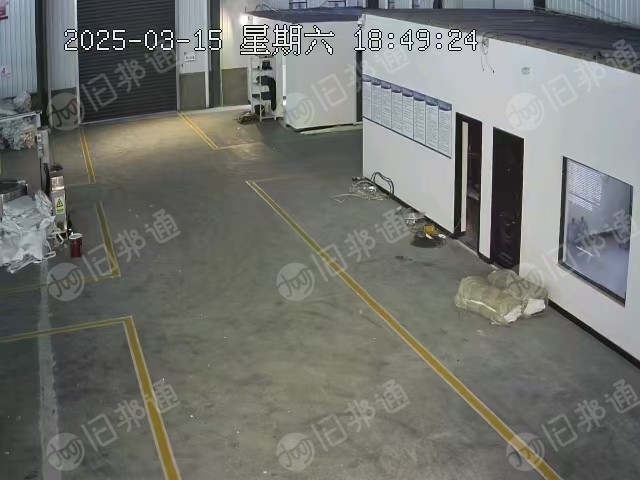 泡料厂转让，环评证书设备齐全，两台200泡料机所有设备齐全，机器都是新装，接手就可生产