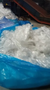 长期出售纯缠绕膜废料