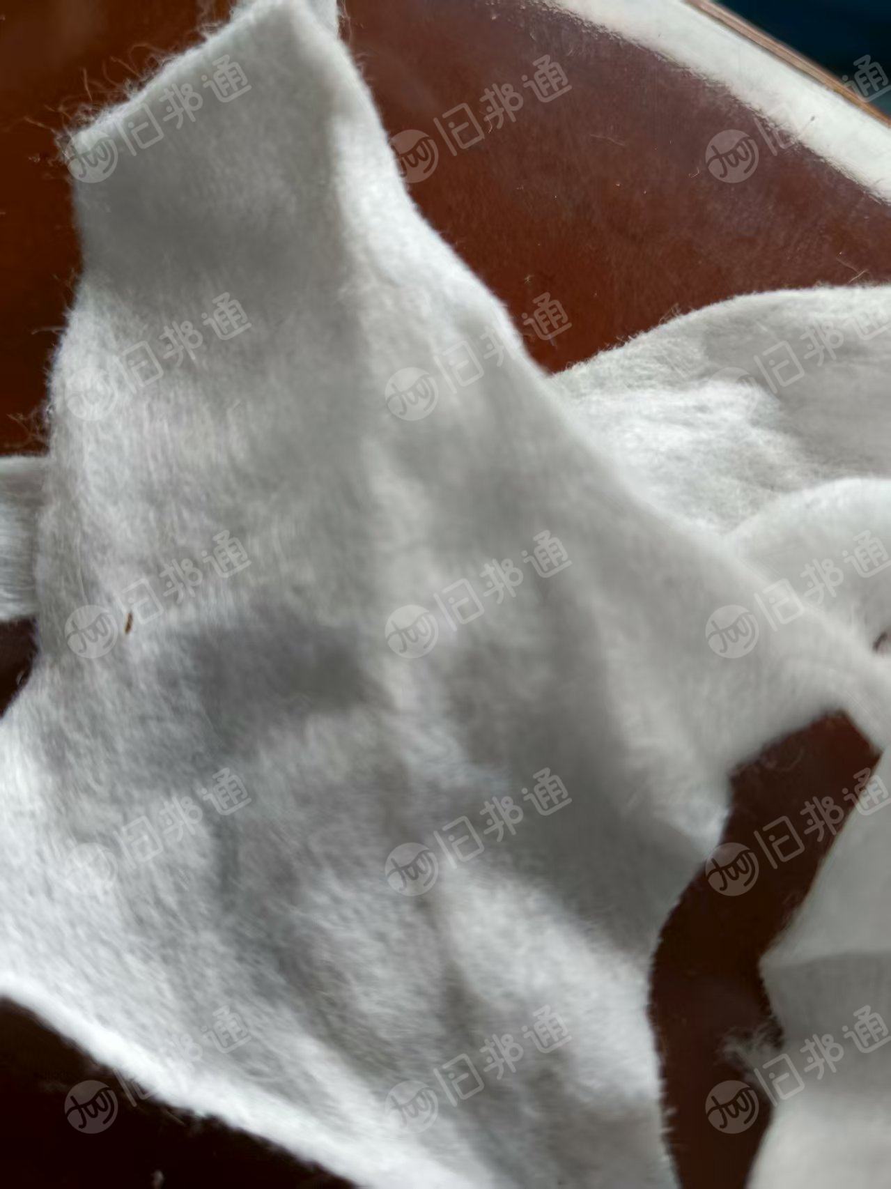 长期出售涤纶无纺布边角料，开花料，月供14吨左右