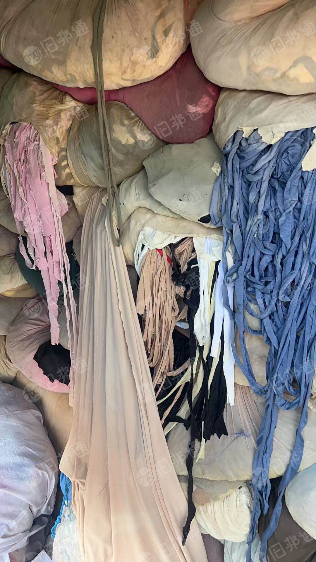 长期出售废布料，95%是尼龙的混有一些其他的