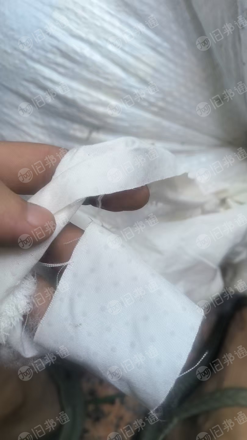 长期出售家纺厂化纤布和化纤棉边角料，现货3吨左右