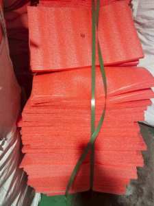 求购EPE珍珠棉废料，白色红色都可以，覆膜不覆膜都收