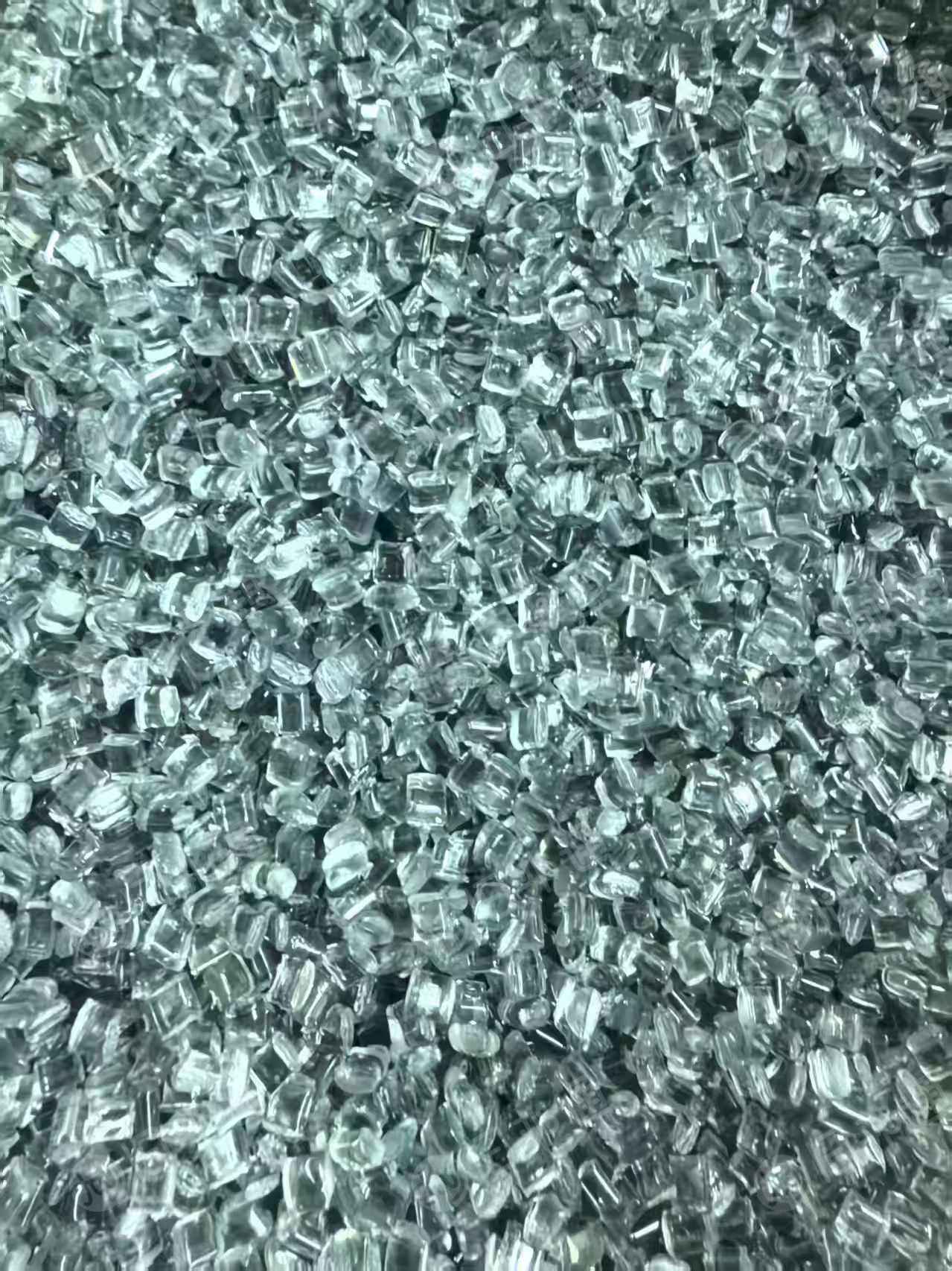 长期出售PC水瓶颗粒，PC颗粒