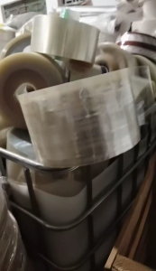 长期出售透明PET胶水膜废料