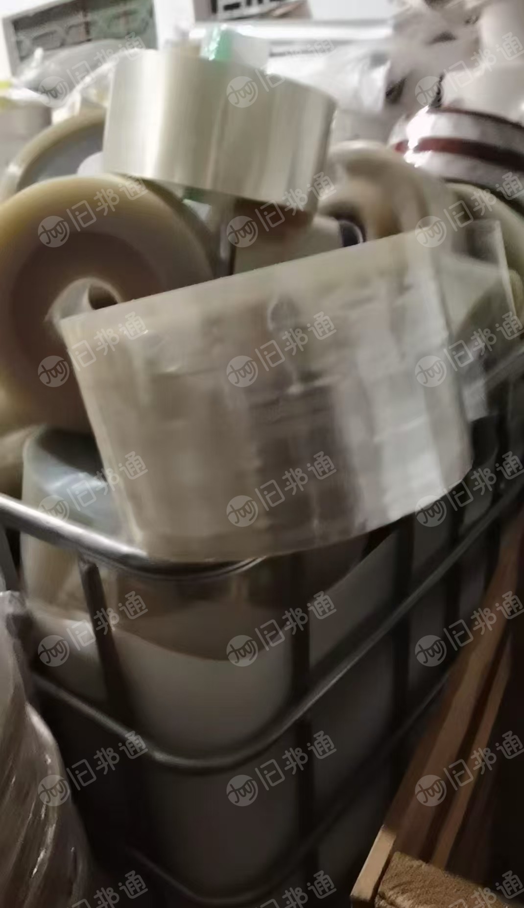长期出售透明PET胶水膜废料